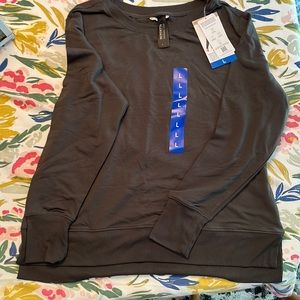 Very soft sweatshirt NWT